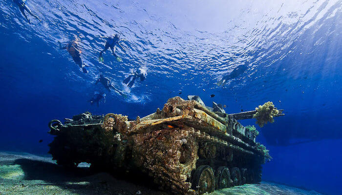 (The Tank) diving site, Aqaba Bay